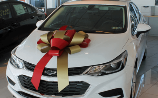 Username Limited Rewards Employee of the year with Brand new car at Thamini Awards